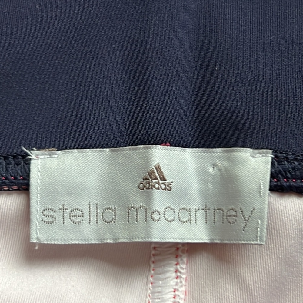 Stella McCartney-Adidas 2-Tone Leggings w/Floral Print - Picture 2 of 10
